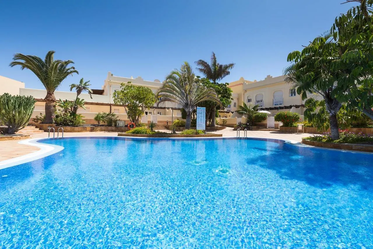 kontakty Home2Book Stunning Sultan Casa Estrella, Wifi&Pool
